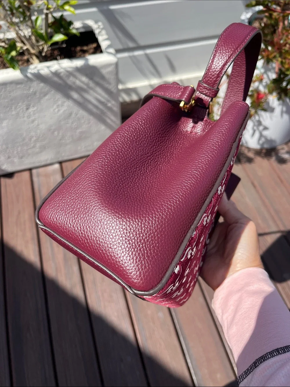 Brand new Tory Burch Burgundy and White Monogram Jacquard Bucket Crossbody